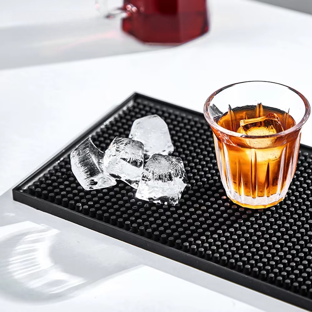 Gumowe maty barowe, podkładki  – Bar Mat Rubber recenzja i cena