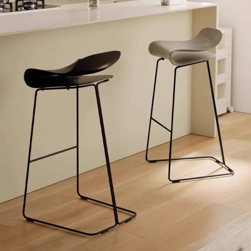 Stylowe, nowoczesne siedziska  – Home Bar Seating recenzja i cena
